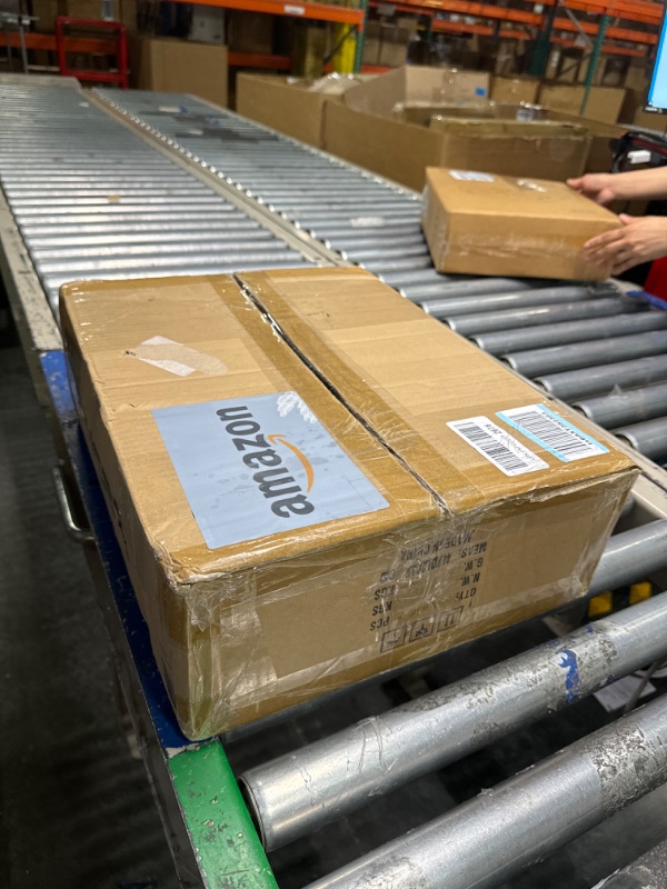 Photo 1 of LEDMO Professional Grade LED Stadium Lights - High-Intensity Commercial Area Field Lighting for Outdoor Sports Venues, Energy-Efficient and Long-Lasting, 240W 31200LM Dusk to Dawn Photocell 5000K 240W-Photocell-1PC