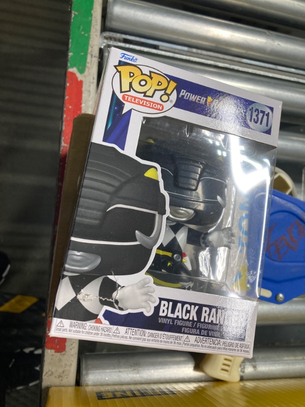 Photo 3 of Funko Pop! TV: Mighty Morphin Power Rangers 30th Anniversary - Black Ranger
