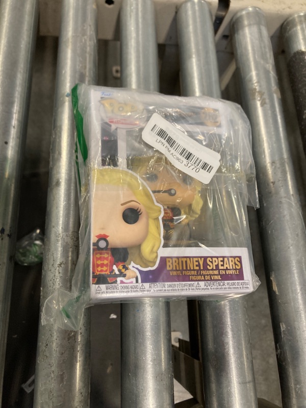 Photo 1 of Britney S?p?e?a?r?s (Chase): P?o?p?! Rocks Vinyl Figurine Bundle with 1 Compatible 'ToysDiva' Graphic Protector (262-61435 - B/A)