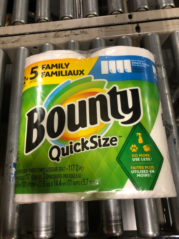 Photo 2 of Bounty Select-A-Size Paper Towels, 2 Double Plus Rolls, White, 2 Double Plus Rolls = 5 Regular Rolls