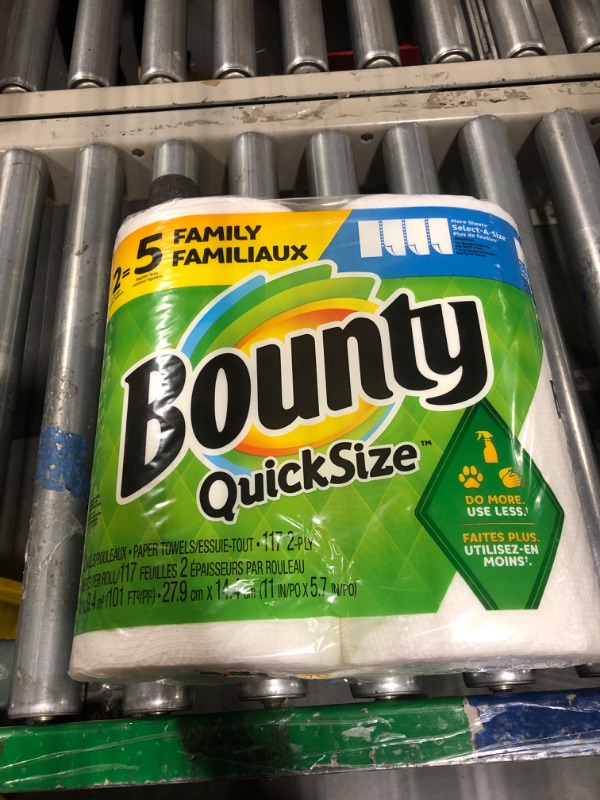 Photo 2 of Bounty Select-A-Size Paper Towels, 2 Double Plus Rolls, White, 2 Double Plus Rolls = 5 Regular Rolls