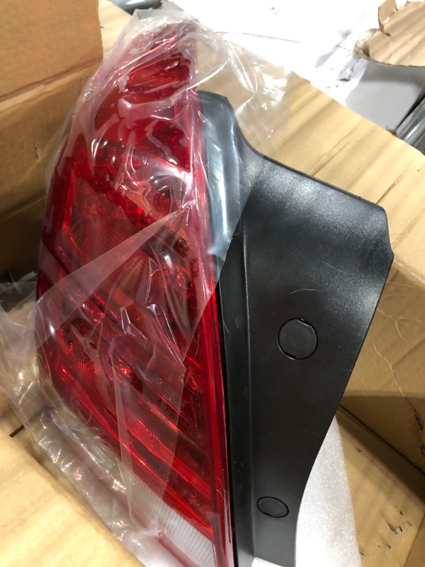 Photo 2 of LED Tail Light Assembly Fit For GM2801272 2014-2015 Left Driver Side for CHEVROLET TRAX 42435955