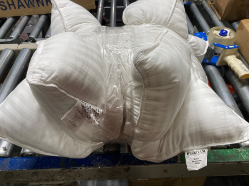 Photo 2 of ***USED ??AND DIRTY*** Beckham Hotel Collection Bed Pillows Standard / Queen Size Set of 2 - Down Alternative Bedding Gel Cooling Pillow for Back, Stomach or Side Sleepers
