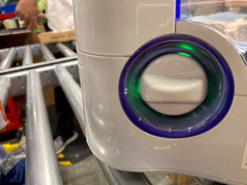 Photo 1 of 1.0G Warm-Mist Humidifier