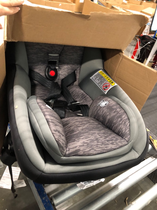 Photo 2 of Cosco Mighty Fit 65 DX Convertible Car Seat (Heather Onyx Gray)