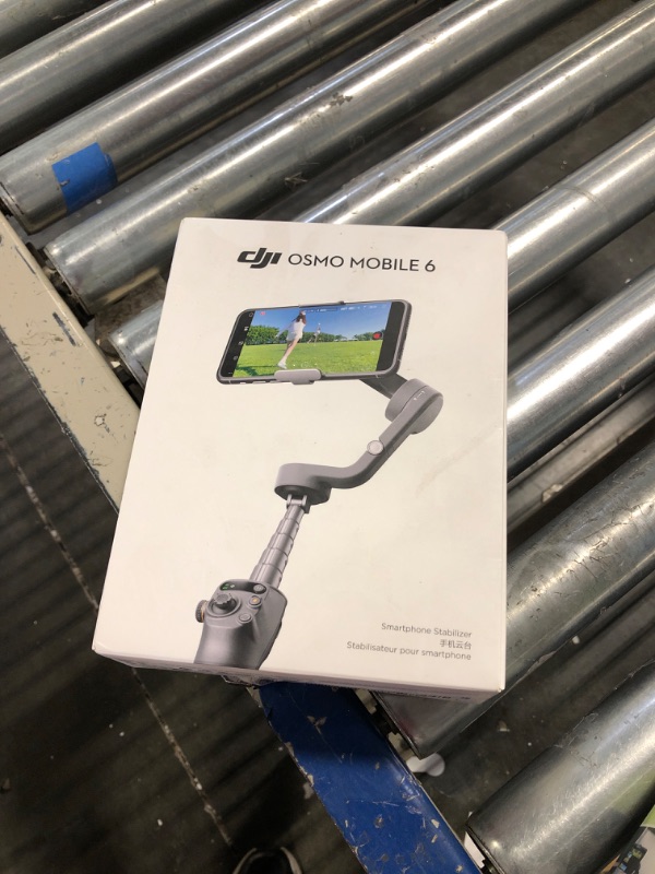 Photo 2 of DJI Osmo Mobile 6 Smartphone Gimbal