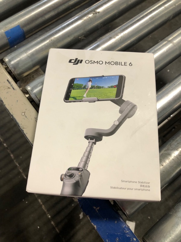 Photo 2 of DJI Osmo Mobile 6 Smartphone Gimbal