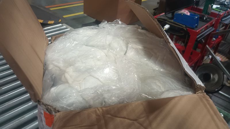 Photo 3 of bedluxury 3 Inch Full Size Mattress Topper Gel Memory Foam, High Density Soft Foam Mattress Pad Cover for Pressure Relief, Bed Topper with Removable Breathable Cover