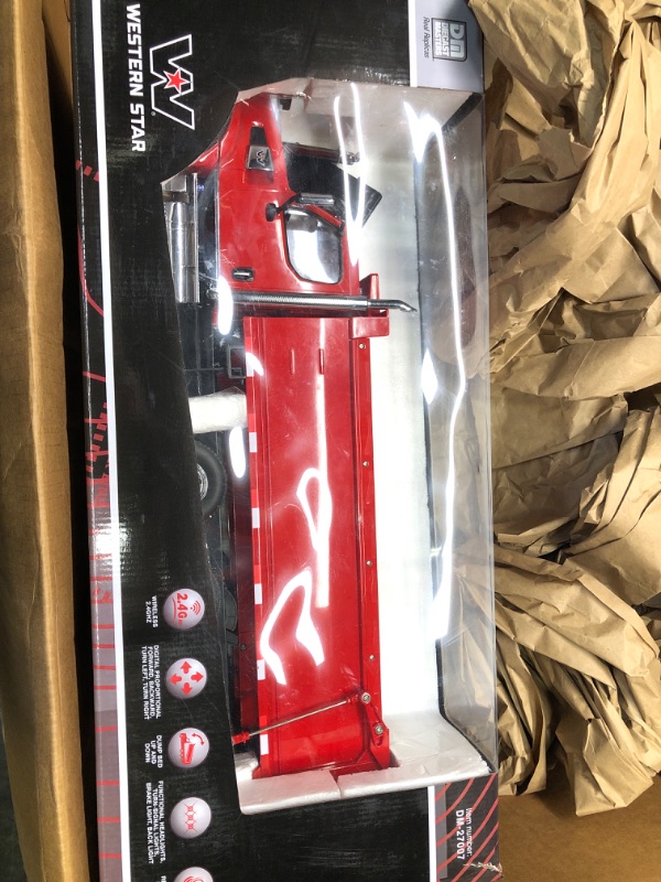 Photo 3 of 1:16 Radio Control Western Star 49X 2020 Dump Truck - Diecast Masters - Transport Series