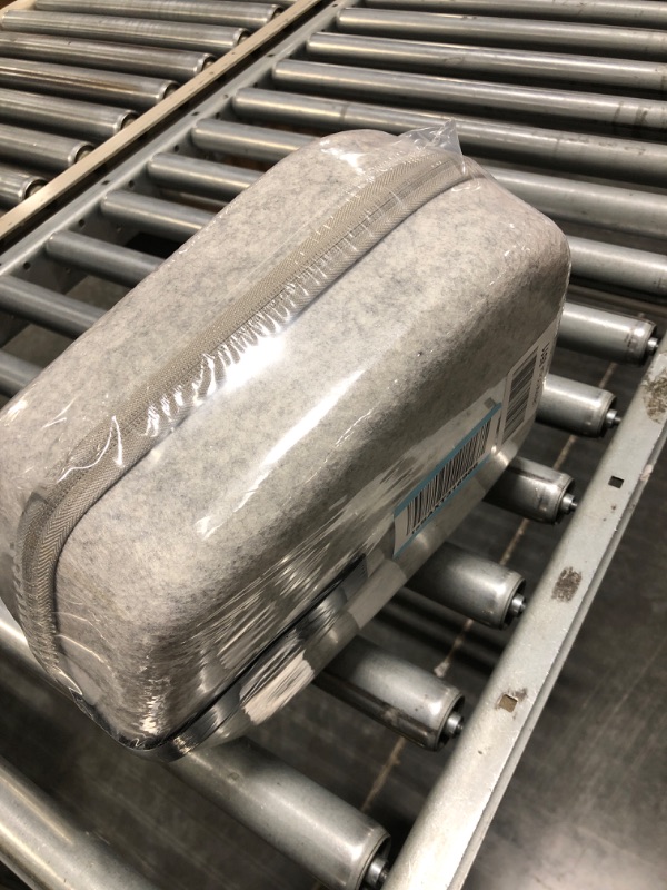 Photo 1 of Hard Carrying Case Compatible with Meta Oculus Quest 2/Quest 3/Vision Pro Original/Elite Version VR Gaming Headset and Touch Controllers Accessories, Suitable for Travel and Home Storage
