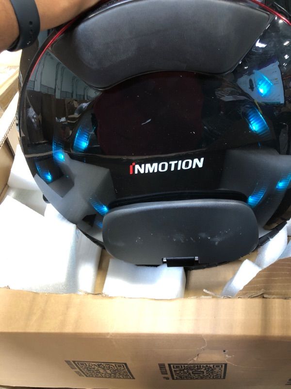 Photo 2 of ******NON FUNCTIONAL///SOLD AS PARTS****** ******ITEM TURNS ON BUT HAS NO FURTHER FUNCTION****** 

INMOTION V8S Electric Unicycle One Wheel Self Balancing Scooters for Adults,16 Inch Smart Electric Monowheel with 22 MPH, 30° Climbing Capacity & 47 Miles M