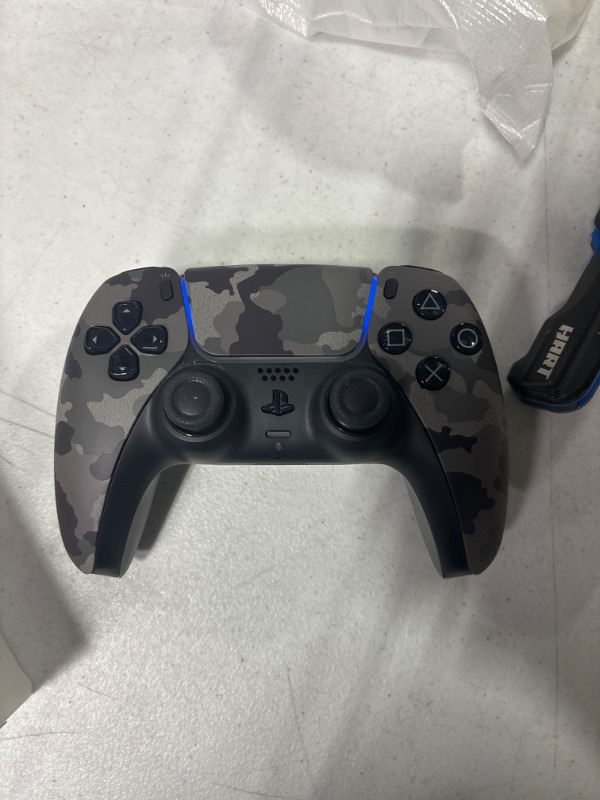 Photo 3 of DualSense Wireless Controller – Gray Camouflage