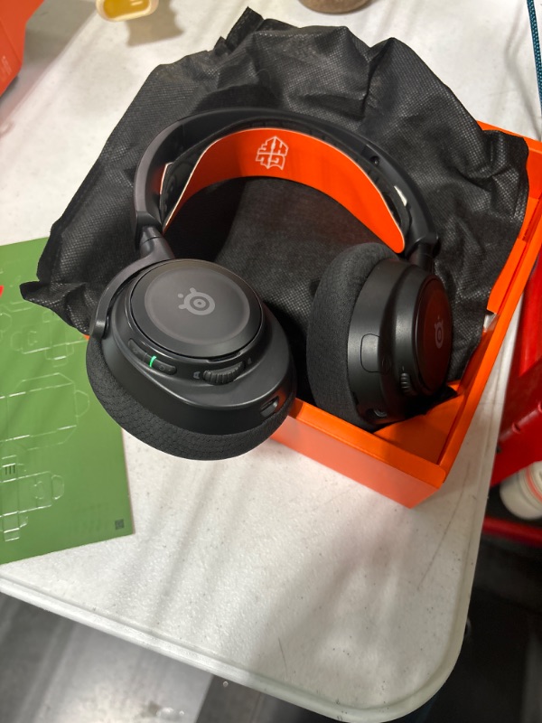 Photo 2 of NEW SteelSeries Arctis Nova 7 Wireless Multi-Platform Gaming Headset – Simultaneous Wireless 2.4GHz & Bluetooth – Comfort Design - Fast Charging 38Hr Battery – PC, PS, Switch, Mobile Black Arctis Nova 7