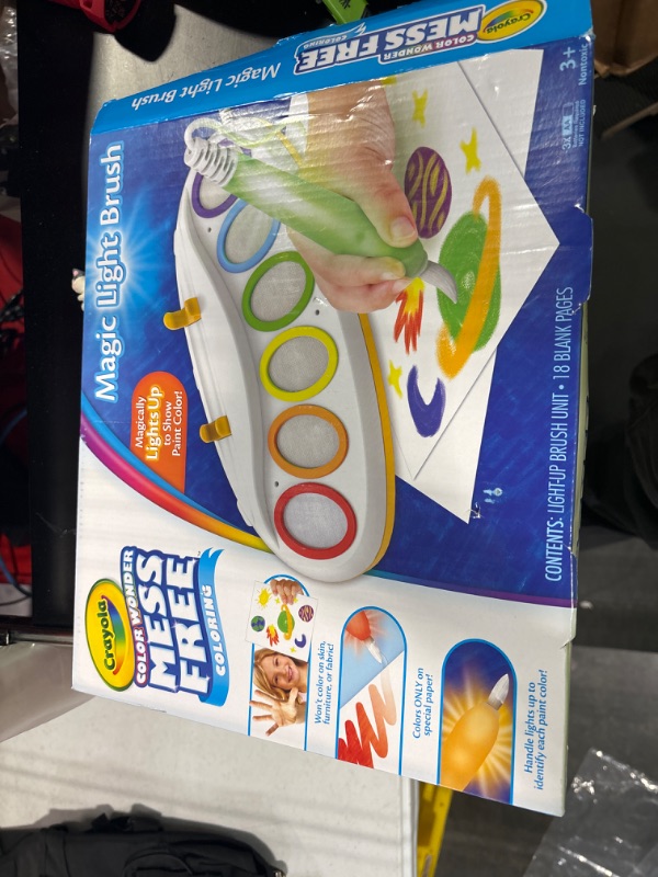 Photo 1 of Crayola Color Wonder Magic Light Brush