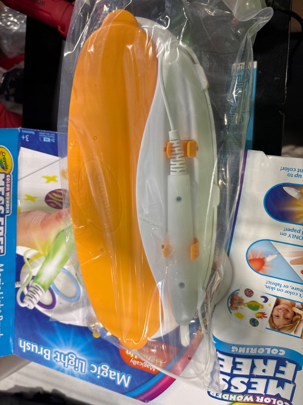 Photo 1 of Crayola Color Wonder Magic Light Brush