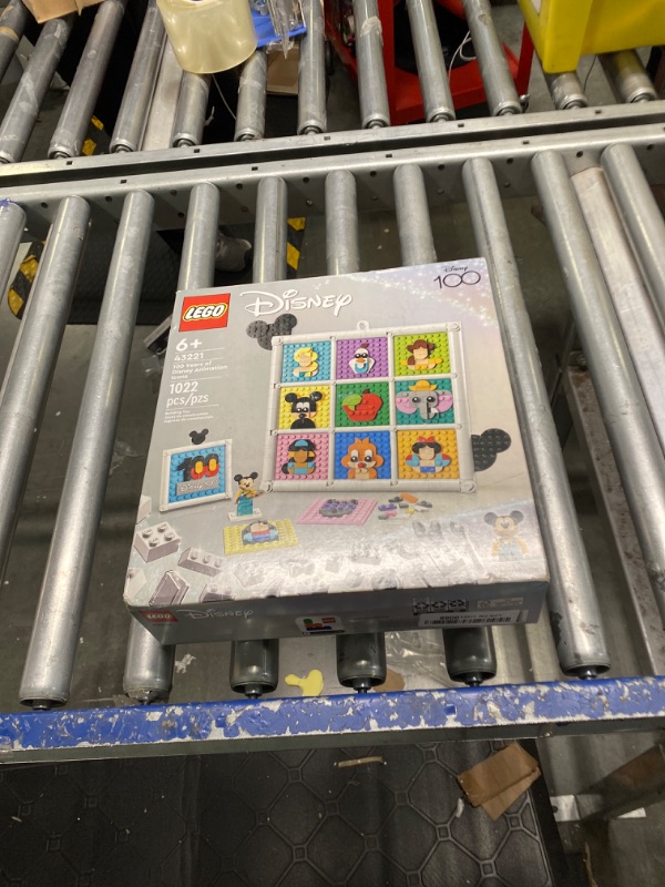 Photo 1 of LEGO Creator Main Street 31141 Building Toy Set, 3 in 1 Features a Toy City Art Deco Building, Market Street Hotel, Café Music Store and 6 Minifigures, Endless Play Possibilities for Boys and Girls Standard Packaging