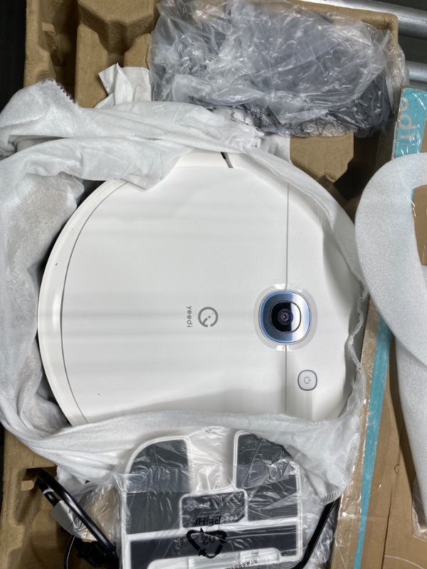 Photo 3 of ****NON FUNCTIONAL//SOLD AS PARTS**** 
yeedi vac 2 pro Robot Vacuum and Mop Combo,Powerful 3000Pa Suction with Oscillating Mopping, Advanced 3D Obstacle Avoidance,240min Runtime - Ideal for Carpet, Hard Floor Cleaning and Pets Family