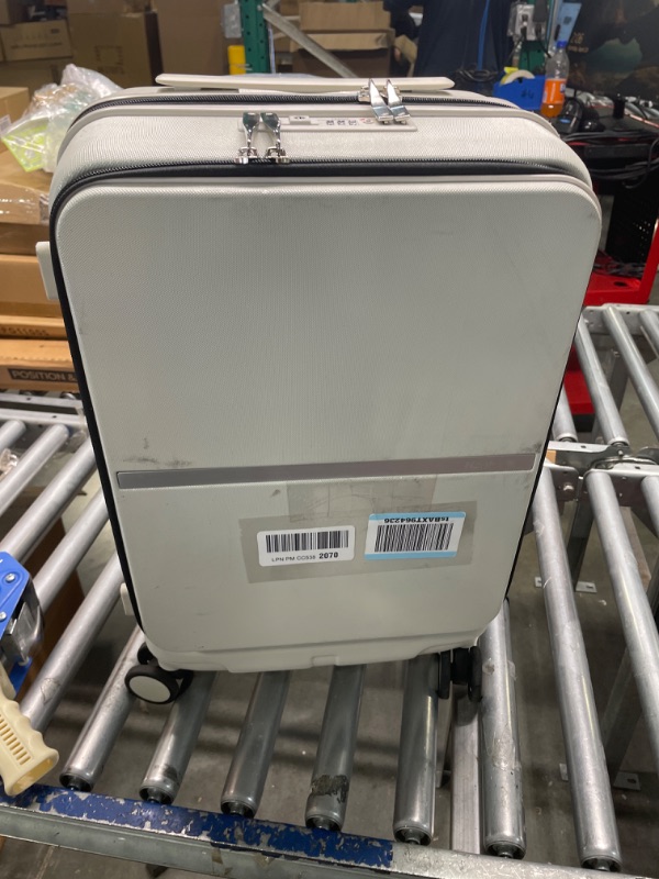 Photo 1 of LUGGEX 26 Inch Luggage with Spinner Wheels, Expandable PC Hard Shell Checked Suitcase with Front Opening, Lightweight (White, 26 Inch)