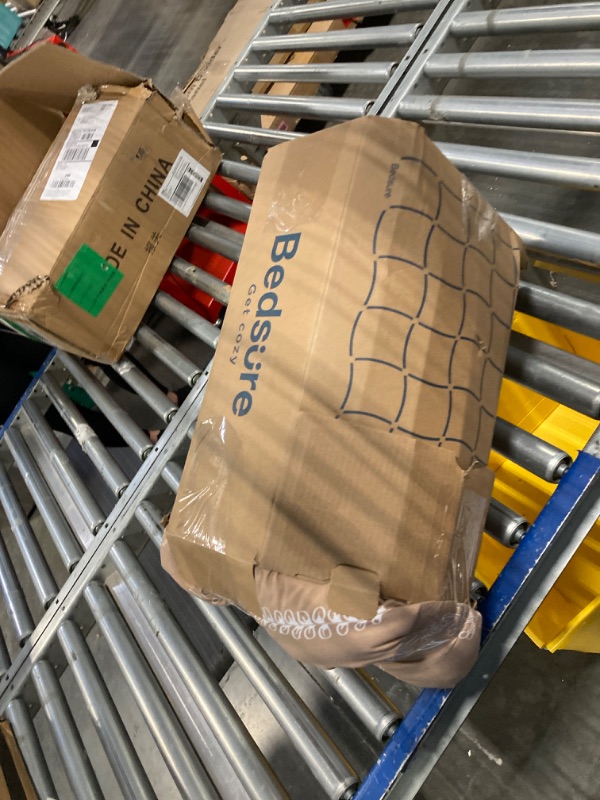 Photo 1 of Bedsure Queen Comforter Set - Taupe Comforter, Cute Floral Bedding Comforter Sets for Women, 3 Pieces, 1 Soft Reversible Botanical Flowers Spring Comforter and 2 Pillow Shams Queen 14 - Light Taupe