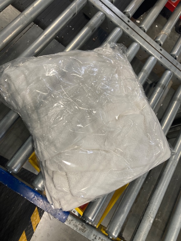 Photo 2 of  Cotton Washcloths White, 40 Pack, Size: 12”x12”