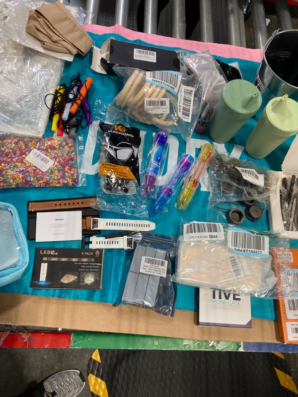 Photo 1 of ***BUNDLED BAG OF  ***
***AS IS / NO RETURNS -  FINAL SALE***
