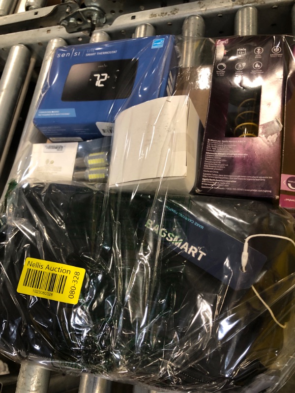 Photo 1 of ***BUNDLED BAG OF  ***
***AS IS / NO RETURNS -  FINAL SALE***
