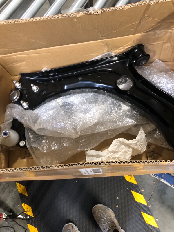 Photo 2 of 2Pc Suspension Front Lower Control Arm and Ball Joint Assembly Compatible With 2012-2019 Volks-wagen Beetle Passat (Replace # 522-837 522-838 561407151A 561407152A)