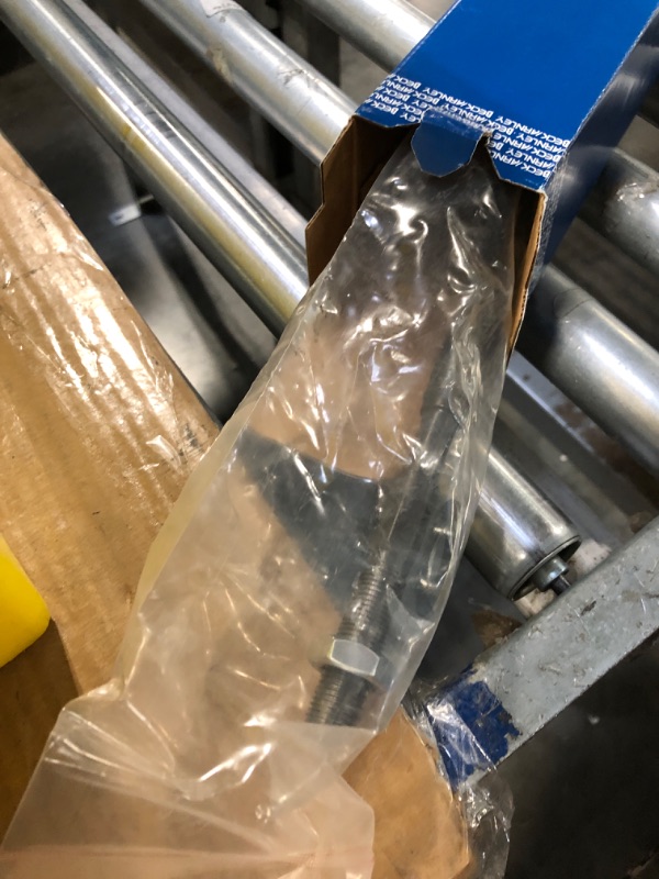 Photo 1 of Beck/Arnley 101-5572 Tie Rod End