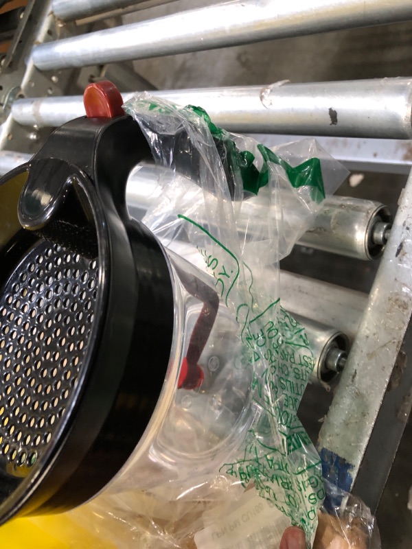 Photo 1 of Fat Separator with Bottom Release, 4 Cup Oil Gravy Separator with Scale, 32oz Grease Separator with Measuring Cup and Filter