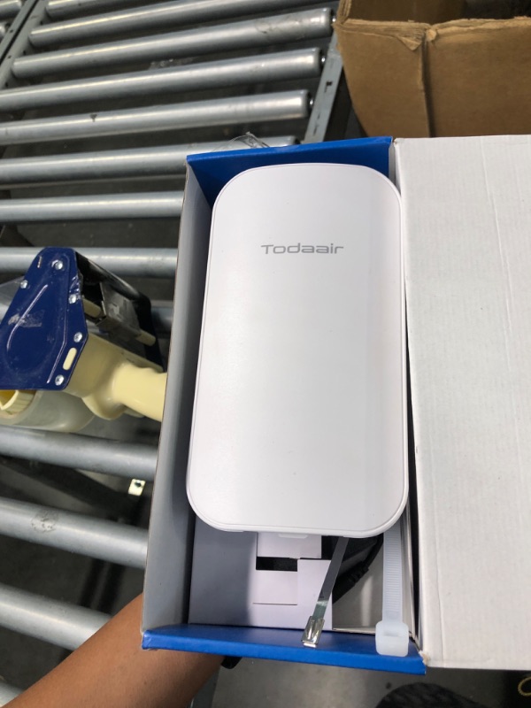 Photo 3 of Outdoor WiFi Extender?IP65 Weatherproof?AC1200Mbps?Transmission Range Up to 300 feet?MU-MIMO?30 Devices?Ethernet Port?Support Repeater & AP Mode Outdoor Smart AC1200?Support AP Mode?