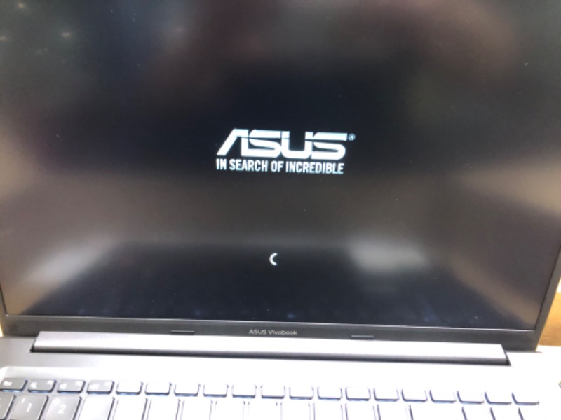 Photo 5 of ASUS Vivobook 16 Laptop, 16” WUXGA 1920X1200 16:10 Display, AMD Ryzen™ 5 5625U CPU, AMD Radeon™ Graphics, 8GB RAM, 512GB SSD, Fingerprint Sensor, Windows 11 Home, Indie Black, M1605YA-EH54 16" | R5-5625U