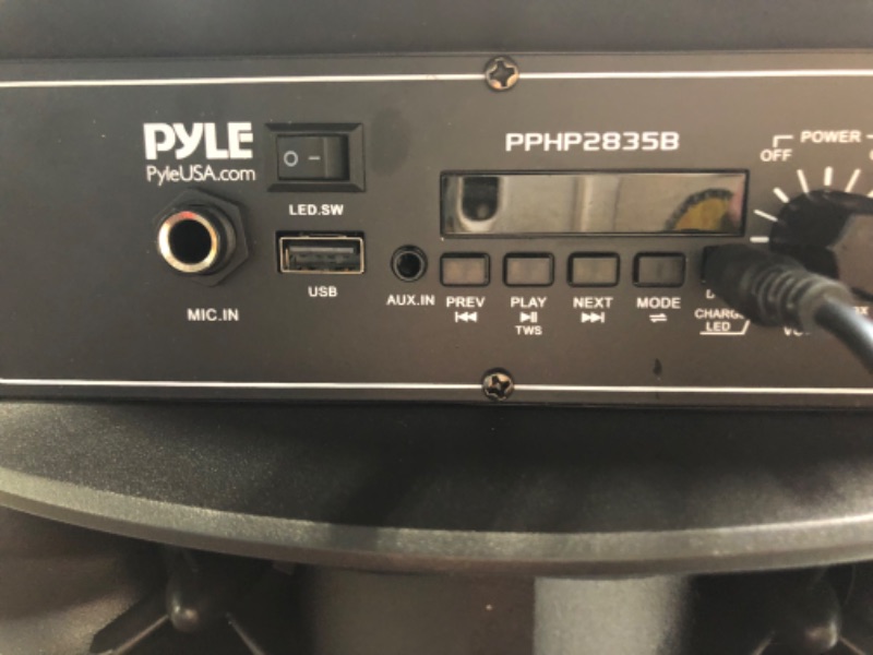 Photo 7 of Pyle PPHP2835B Bluetooth Portable PA Speaker **OPEN BOX - TESTED******USED****BOX IS DAMAGED***