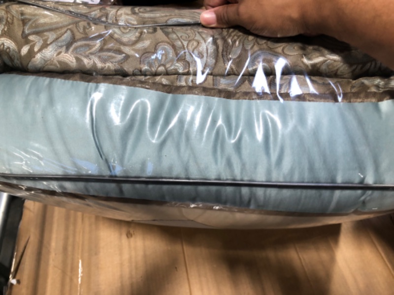 Photo 1 of ***BRAND NEW /FACTORY SEALED***Madison Park Comforter Faux Silk-Traditional Luxurious Jacquard Design All Season Set, Matching Bed Skirt, Decorative Pillows, King(104"x92"), Blue 7 Piece Caroline, Blue/Brown King (104 in x 92 in)