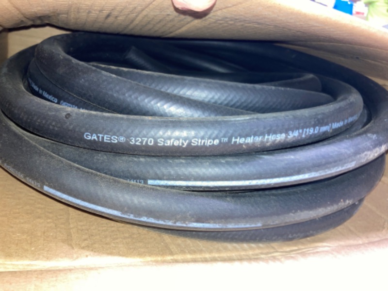 Photo 3 of ***very dirty and used*** Gates 28412 3/4" X50FT Safety Stripe Heater Hose (Standard)