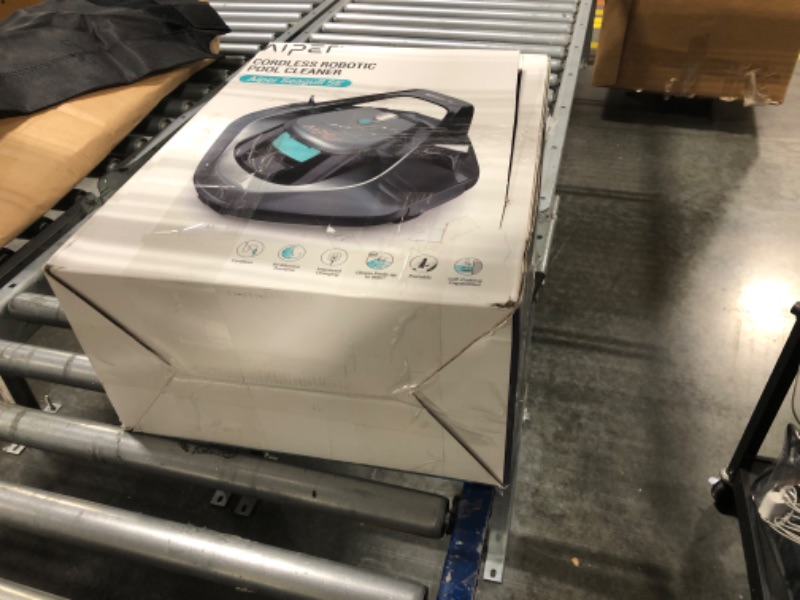 Photo 2 of ***SOLD AS PARTS*** 
AIPER Seagull SE Cordless Robotic Pool Cleaner, Pool Vacuum Lasts 90 Mins, LED Indicator, Self-Parking, Ideal for Flat Pools up to 30 Feet in Length- Gray
