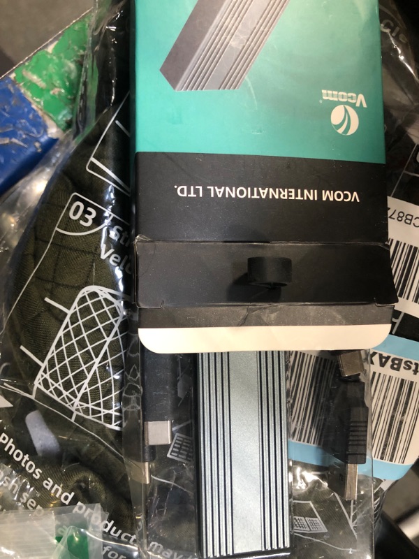 Photo 3 of M.2 NVMe SSD Enclosure, V VCOM Tool-Free USB C External NVMe SSD Enclosure, M.2 NVMe to USB Adapter, USB 3.2 Gen2 (10Gbps) Supports UASP, Trim, M-Key(B+M Key) and Size in 2230/2242 /2260/2280 SSDs 10Gbps M.2 NVMe