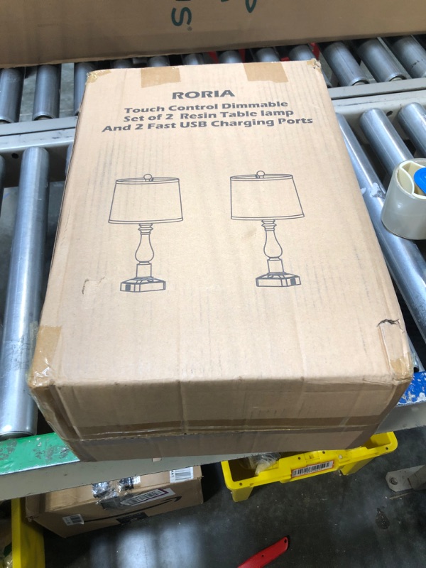 Photo 1 of ***NOT FUNCTIONAL***SELLING AS PARTS*******DAMAGED***

RORIA Set of 2 Modern Table Lamps for Living Room with 2 USB Ports, White Frosted Glass Nightlight for Bedroom, Contemporary Desk Lamps for Nightstand End Table Entryway, 2 BULBS