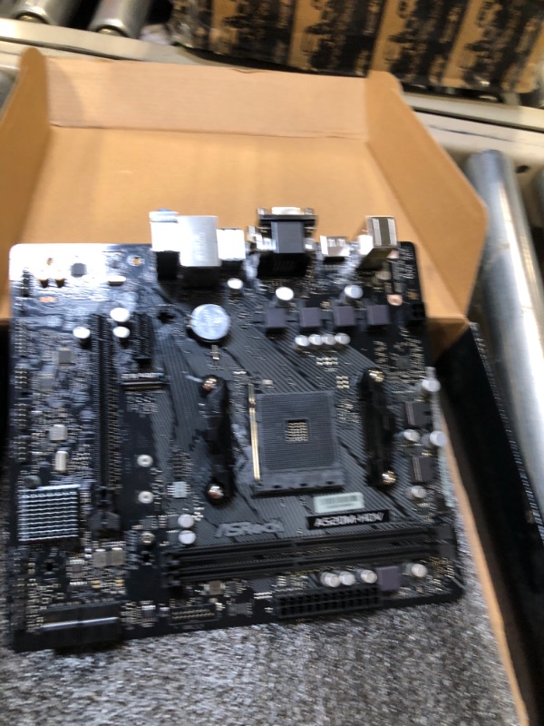 Photo 4 of ASRock A520M-HDV Supports AMD AM4 Socket Ryzen™ 3000, 4000 G-Series and 5000 and 5000 G-Series Desktop Processors Motherboard