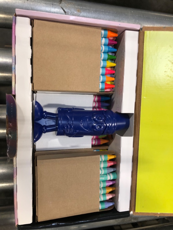 Photo 1 of Crayola Crayons in Specialty Colors (120ct), Art Supplies for Kids, Gifts for Boys & Girls [Amazon Exclusive]