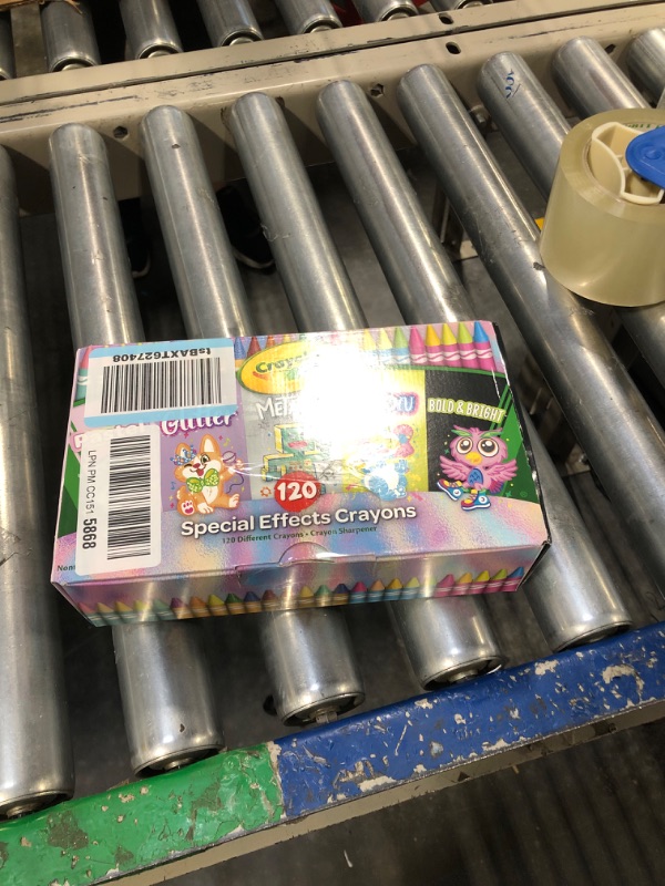 Photo 1 of Crayola Crayons in Specialty Colors (120ct), Art Supplies for Kids, Gifts for Boys & Girls [Amazon Exclusive]