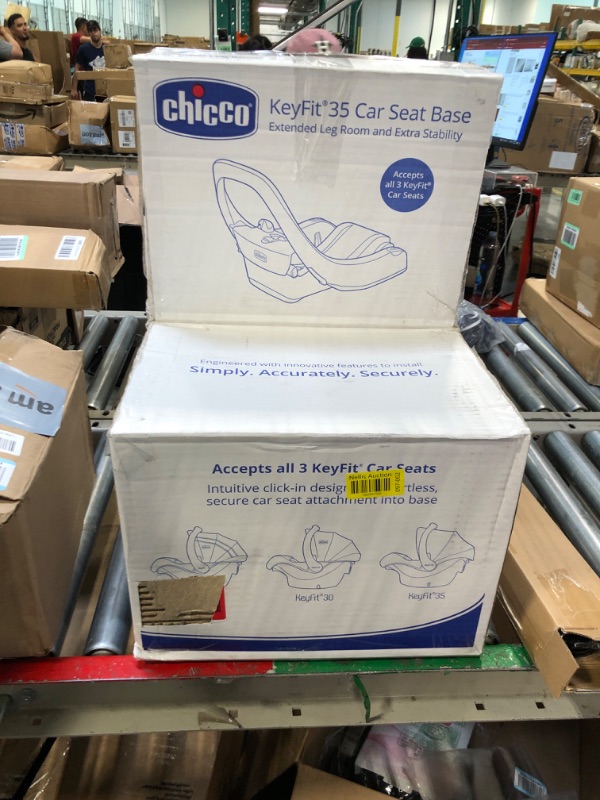 Photo 3 of Chicco KeyFit 35 Infant Car Seat Base - Anthracite