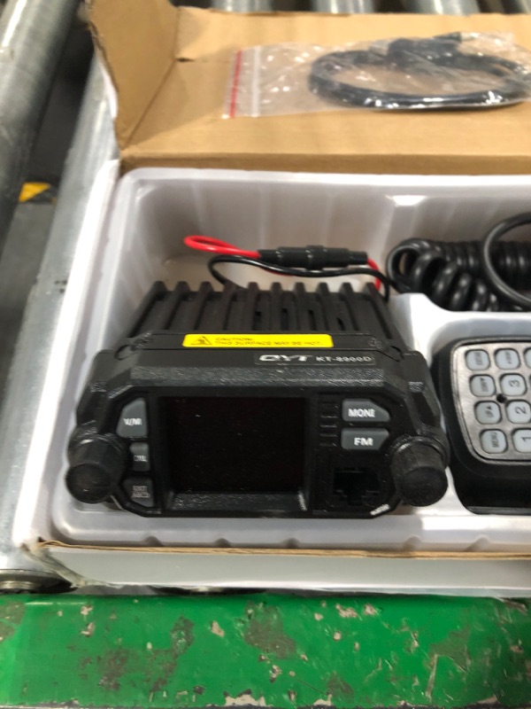 Photo 1 of **FOR PARTS**QYT KT-8900D Upgrade Version of KT-8900 Dual Band Mini Car Radio Mobile Transceiver VHF UHF Two Way Radio+USB Programming Cable