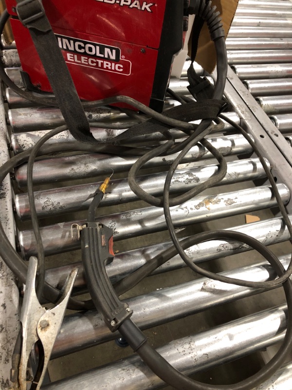 Photo 3 of Lincoln Electric 90i FC Flux Core Wire Feed Weld-PAK Welder, 120V Welding Machine, Portable w/Shoulder Strap, Protective Metal Case, Best for Small Jobs, K5255-1 & Traditional MIG/Stick Welding Gloves Flux-Cored Welder + Welding Gloves