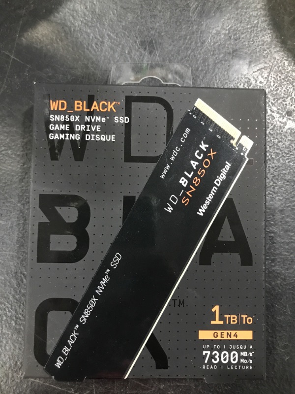 Photo 3 of WD_BLACK 1TB SN850X NVMe Internal Gaming SSD Solid State Drive - Gen4 PCIe, M.2 2280, Up to 7,300 MB/s - WDS100T2X0E SN850X - Up to 7,300 MB/s 1TB