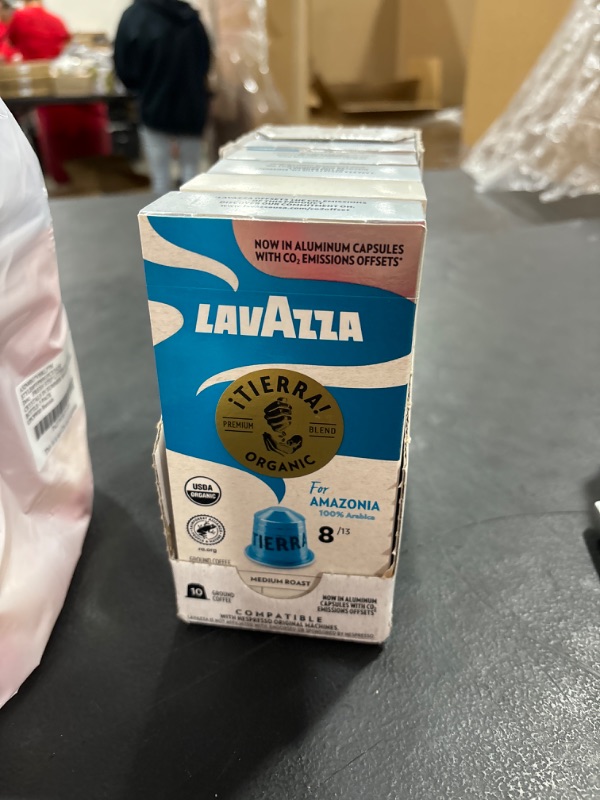 Photo 2 of Lavazza TIERRA AMAZONIA USDA ORGANIC Espresso Aluminum Capsules Compatible with Nespresso Original Machines (Pack of 60) ,Value Pack, Medium Roast, 100% Arabica, Round & Balanced, Intensity 8 of 13 BB 03/03/2025