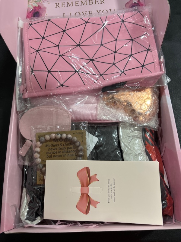 Photo 1 of Inneroam Gifts for Mom, Mothers Birthday Gifts Blanket 50 * 60 inch Basket for Mom Self Care Women Gift Box to My Mom from Daughter Son Includes Bracelets Eye Mask Makeup Bag Mirror Jewelry Plate 
