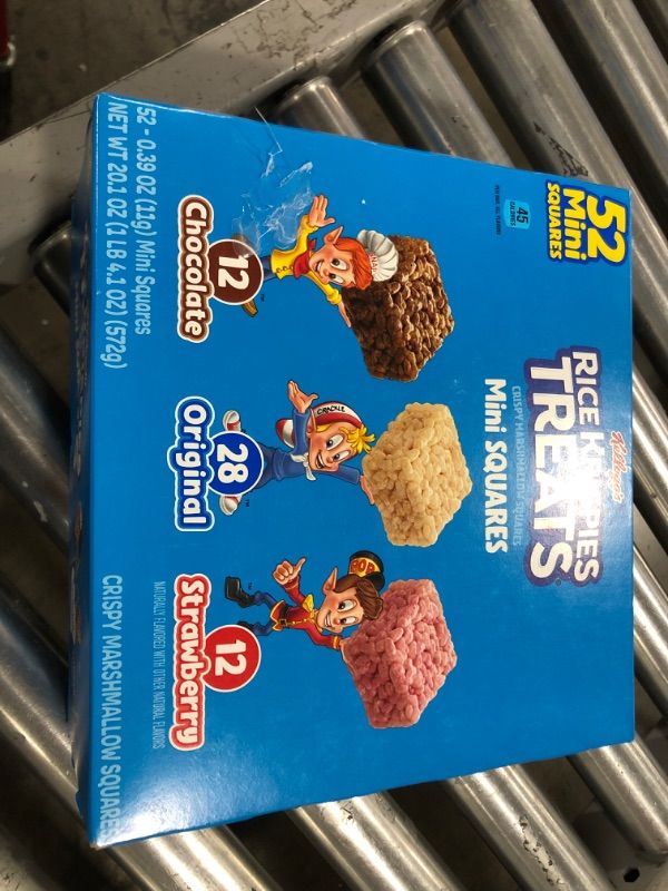 Photo 2 of Rice Krispies Treats Mini Squares, Kids Snacks, Lunch Snacks, Variety Pack, 20.1oz Box (52 Bars)
BEST BY: 11/22/2024