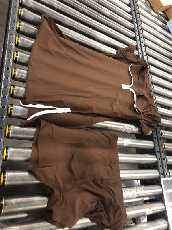 Photo 1 of BROWN 2 PIECE SET XL