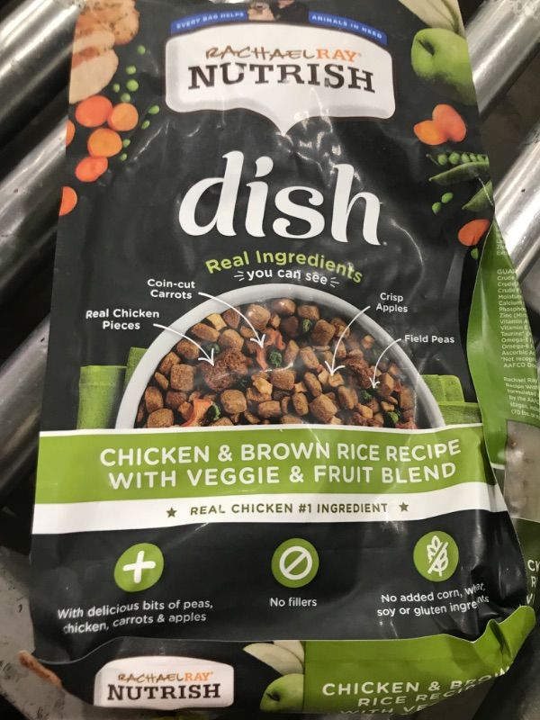 Photo 2 of 
Rachael Ray Nutrish Dish Premium Natural Dry Dog Food, Chicken & Brown Rice Recipe with Veggies & Fruit, 3.75 Pounds Chicken & Brown Rice 3.75 Pound (Pack of 1)
BEST BY: 06/17/2024
