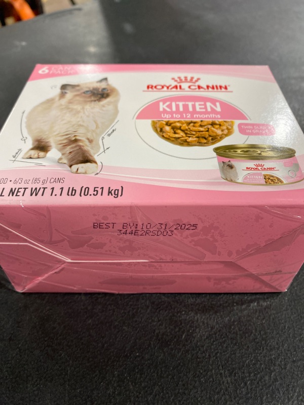 Photo 2 of Royal Canin Feline Health Nutrition Kitten Instinctive Thin Slices in Gravy All Breeds Kitten Wet Cat Food, 3 oz (Pack of 6)